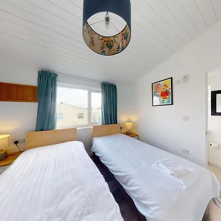 Holiday home D38 Miramar, Riviere Towans Hayle