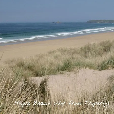 D38 Miramar, Riviere Towans Holiday home *